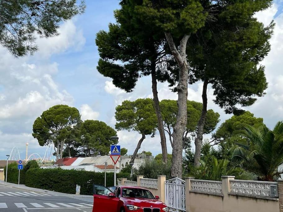Вилла Casa La Pineda Salou, Playa Y Port Aventura Экстерьер фото
