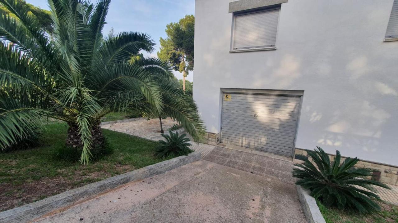 Вилла Casa La Pineda Salou, Playa Y Port Aventura Экстерьер фото